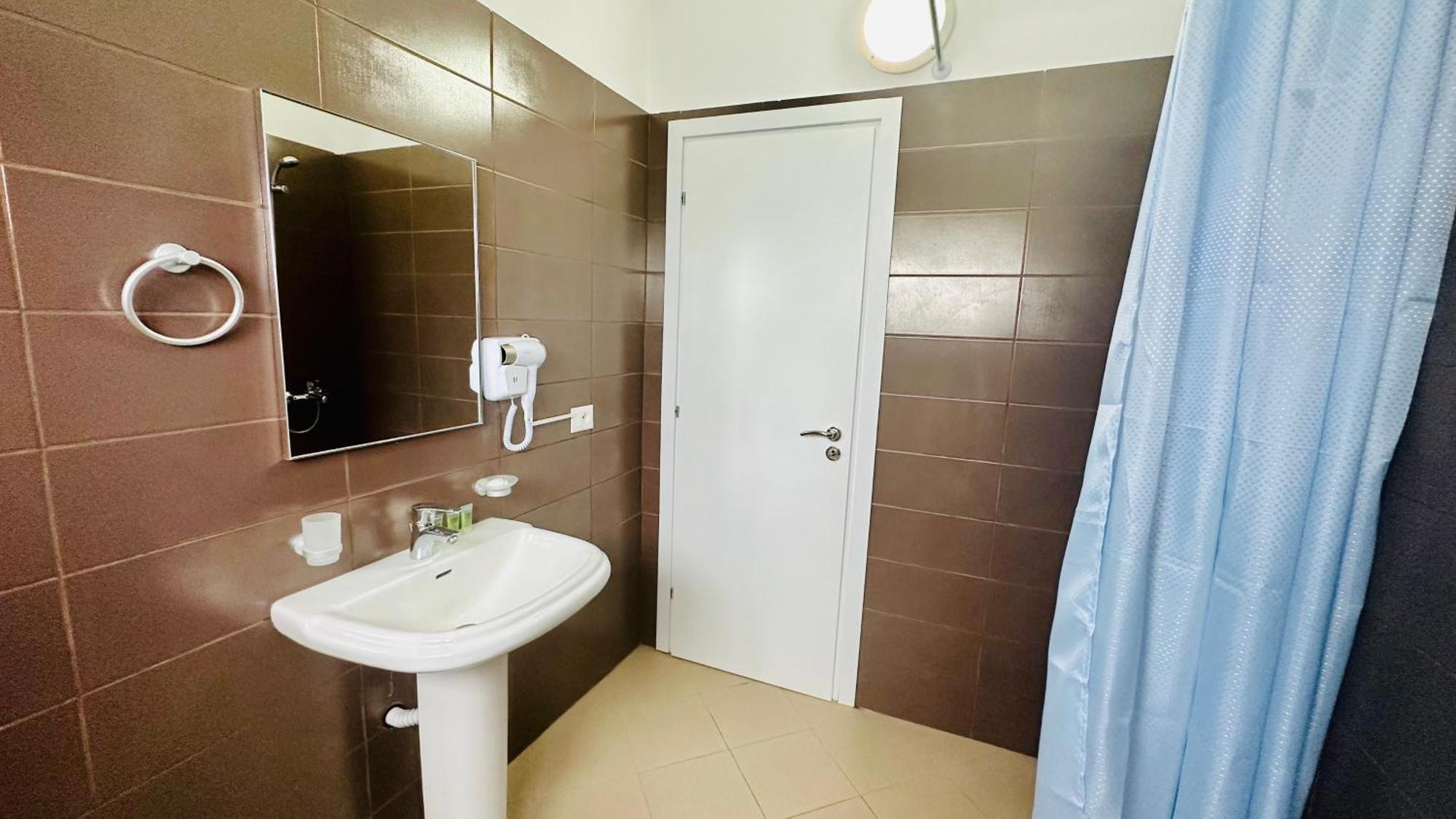 Jico Travel - Villa Colombo Vlorë Extérieur photo