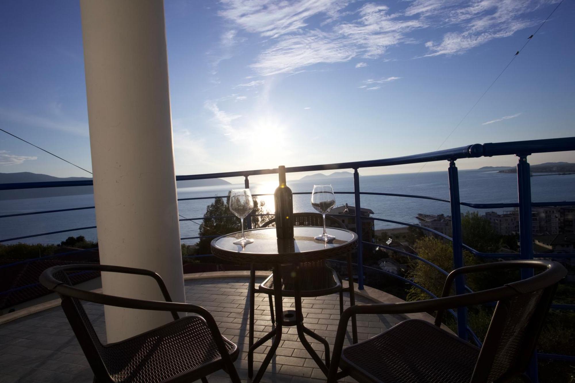 Jico Travel - Villa Colombo Vlorë Chambre photo